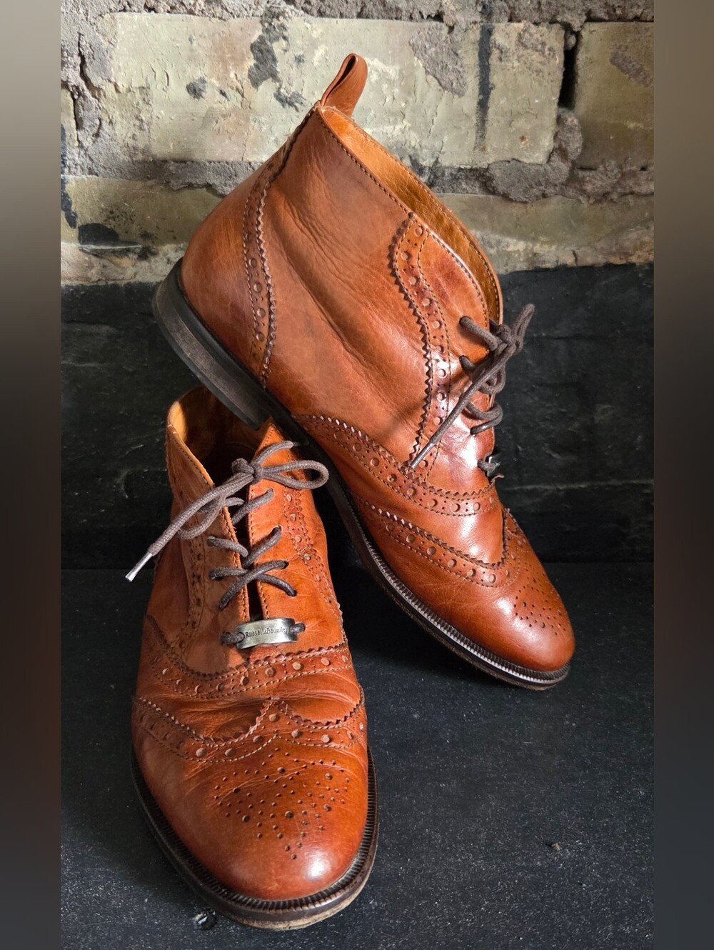 Vintage Russell & Bromley Womens Wingtip Peasant Boho Booties Eur 37